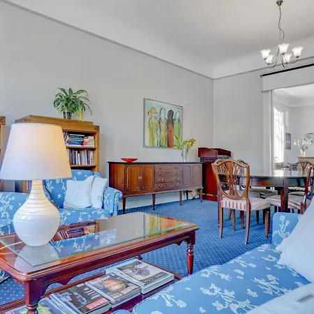 Ξενοδοχείο Garni