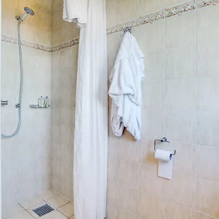 Hotel Garni 3*